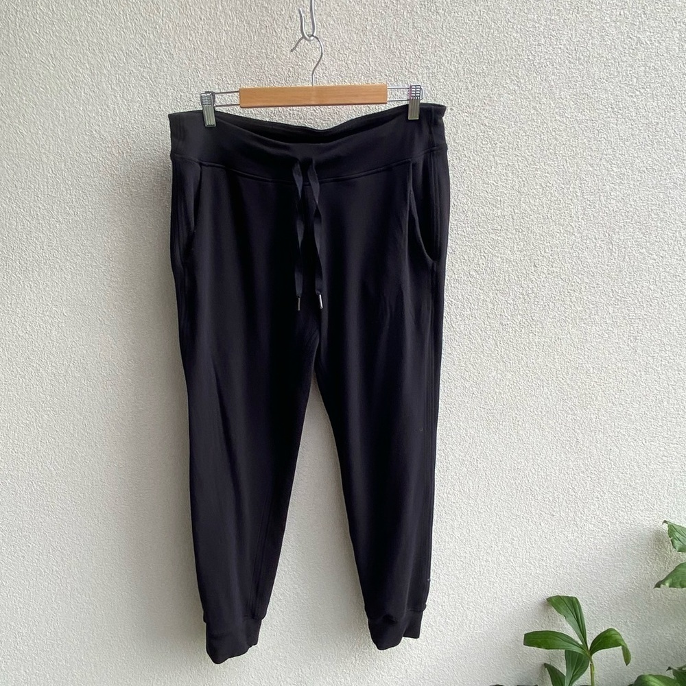 Lululemon Run It Out Tight Black size 12